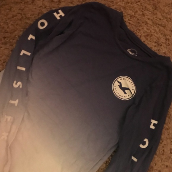 Hollister graphic long sleeve - Picture 2 of 3